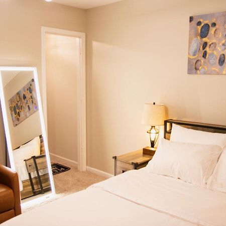 Hometel Premium Guest Suite W/ Private Entrance Ypsilanti Dış mekan fotoğraf