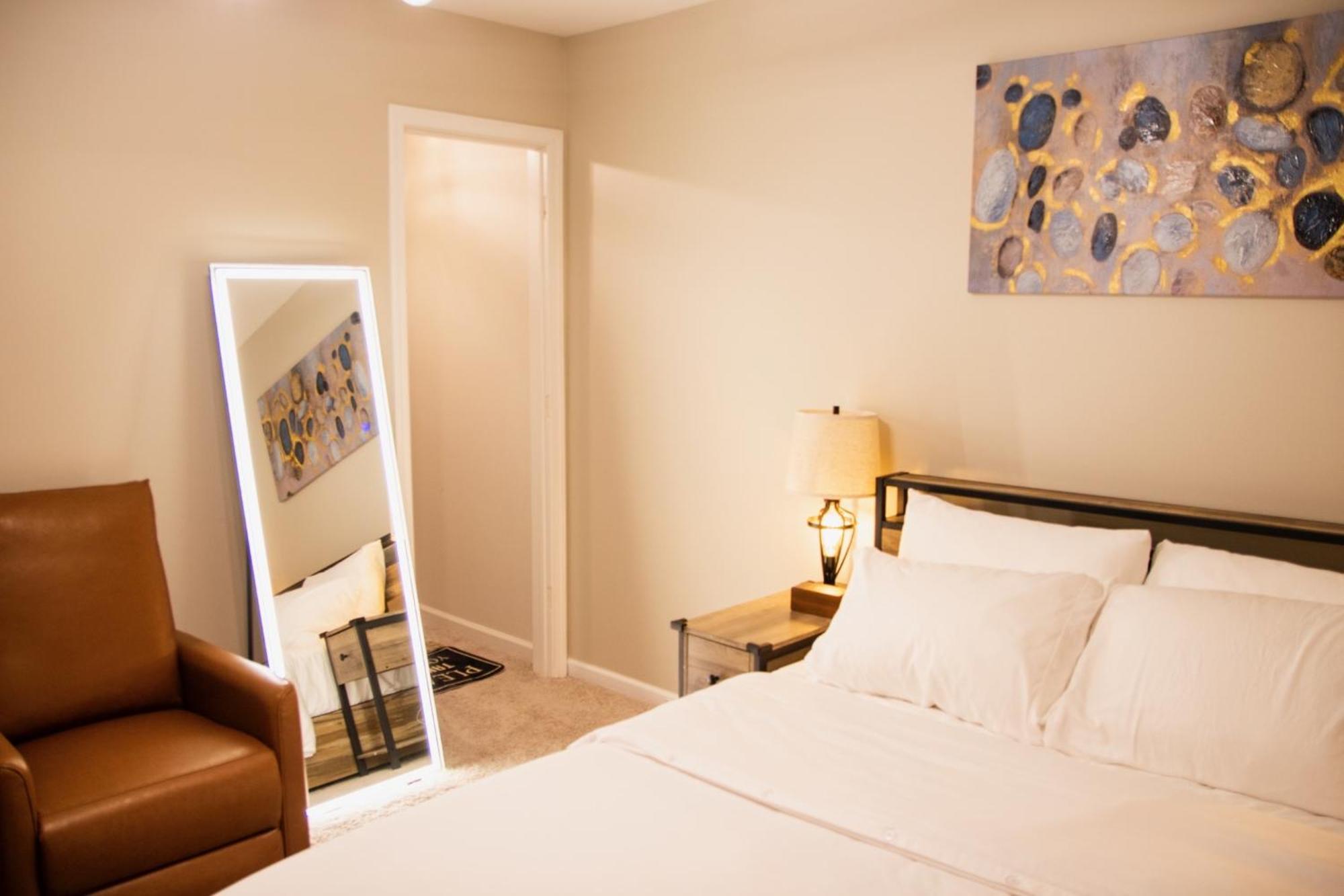 Hometel Premium Guest Suite W/ Private Entrance Ypsilanti Dış mekan fotoğraf
